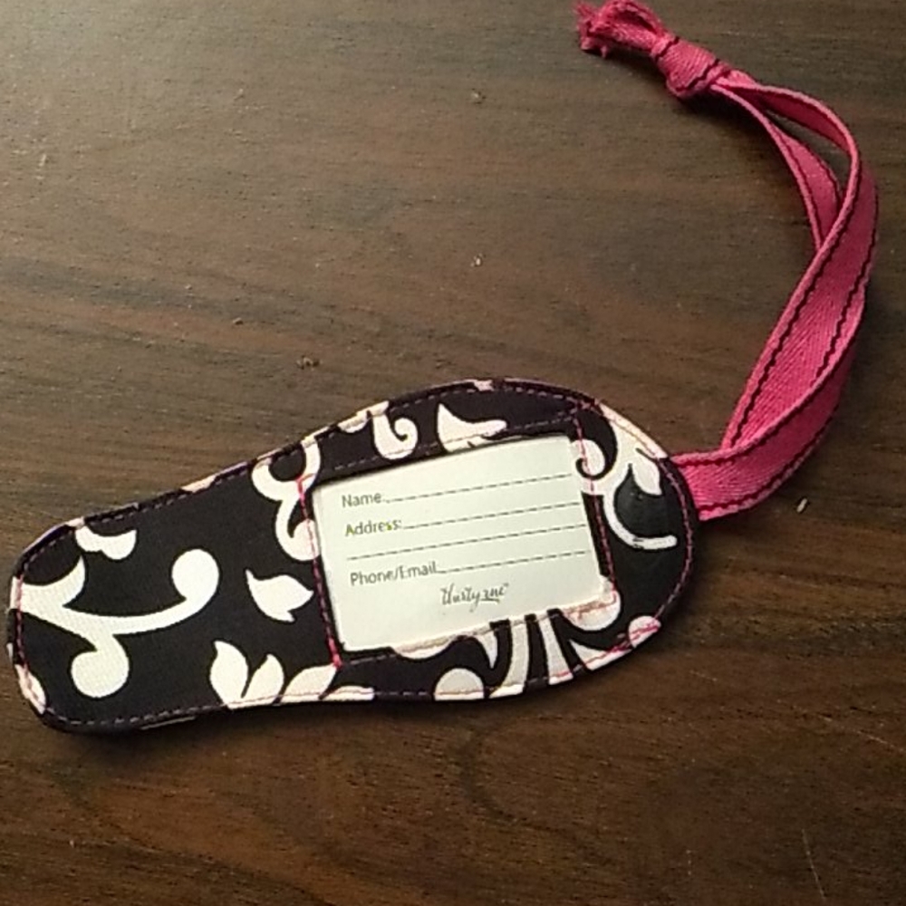Thirty One flip flop tag